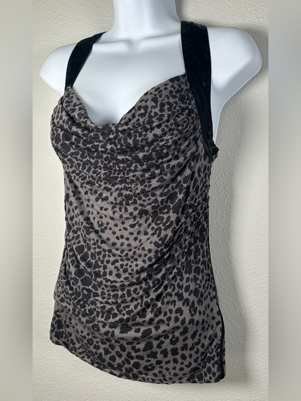 Guess Women’s Gray and Black Leopard Print Halter Top Size Small